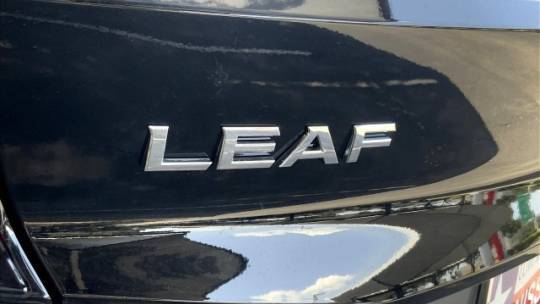 2021 Nissan LEAF 1N4BZ1CV1MC551365