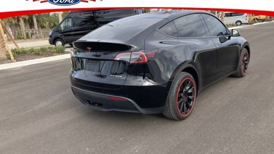 2021 Tesla Model Y 5YJYGDEE1MF285079