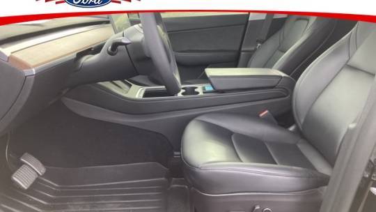 2021 Tesla Model Y 5YJYGDEE1MF285079