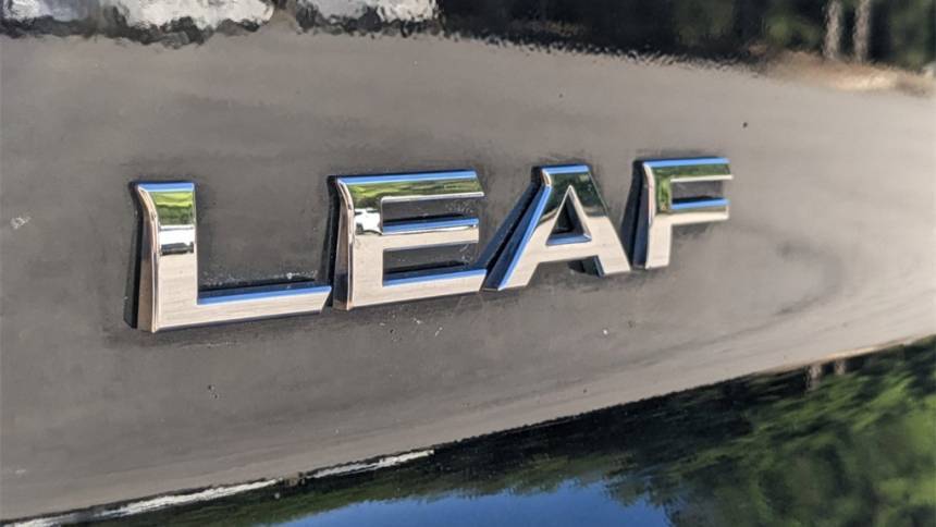 2021 Nissan LEAF 1N4BZ1DVXMC553744