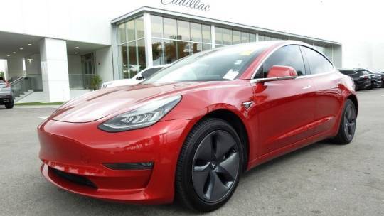2019 Tesla Model 3 5YJ3E1EA5KF400579