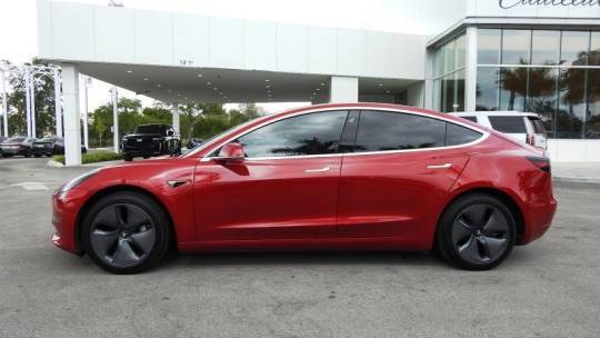 2019 Tesla Model 3 5YJ3E1EA5KF400579