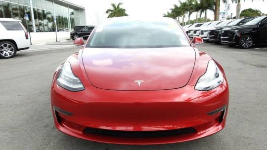 2019 Tesla Model 3 5YJ3E1EA5KF400579