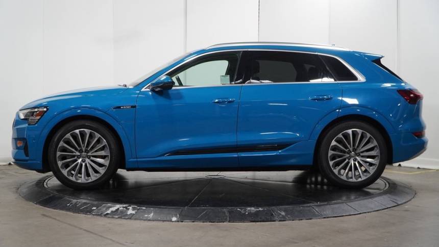 2019 Audi e-tron WA1VABGE1KB021926