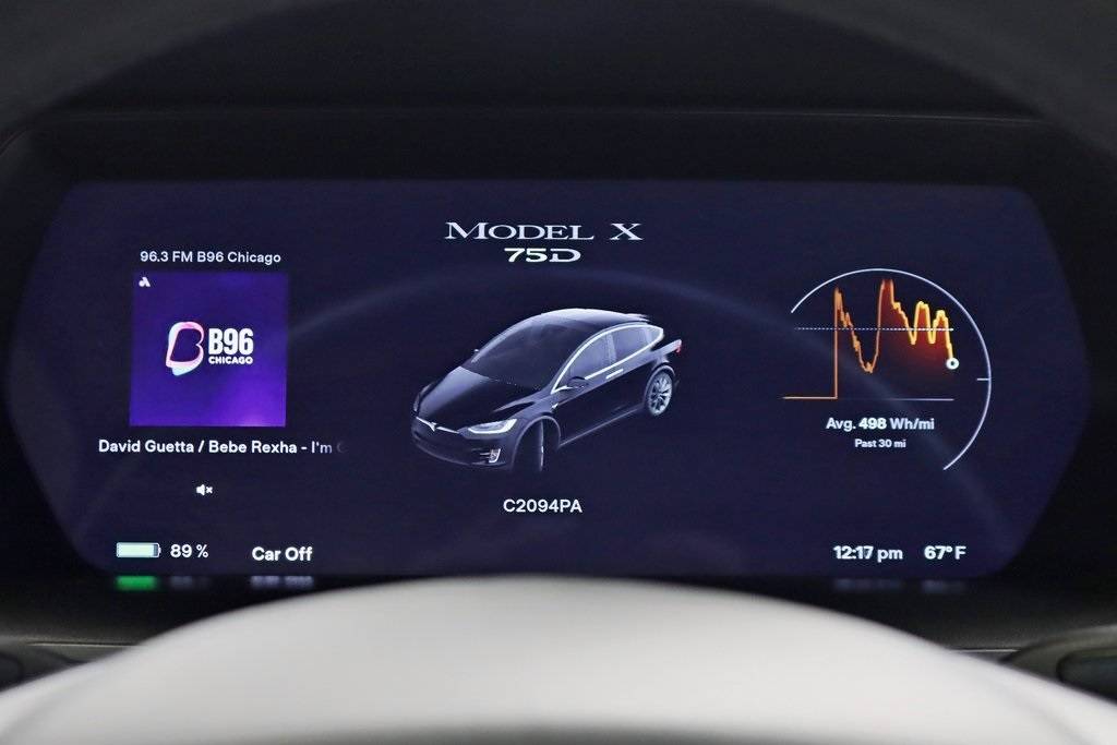 2018 Tesla Model X 5YJXCBE28JF127044