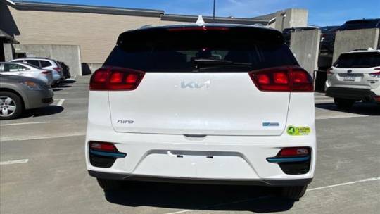 2022 Kia NIRO EV KNDCC3LG8N5142296
