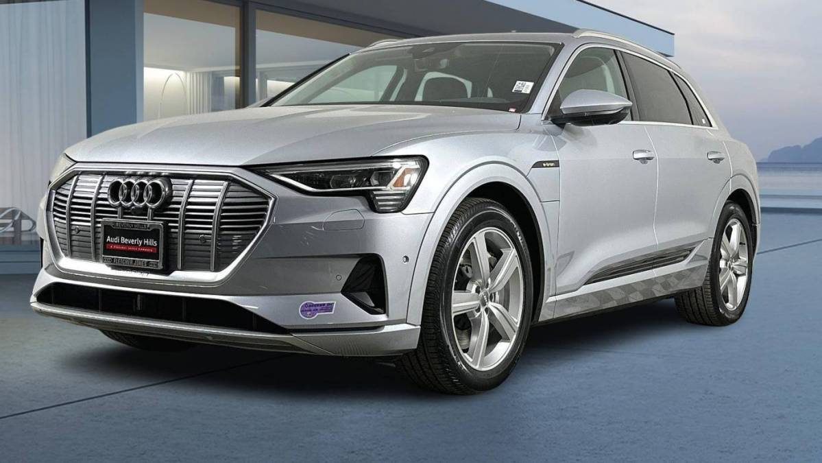 2019 Audi e-tron WA1LAAGE2KB017319