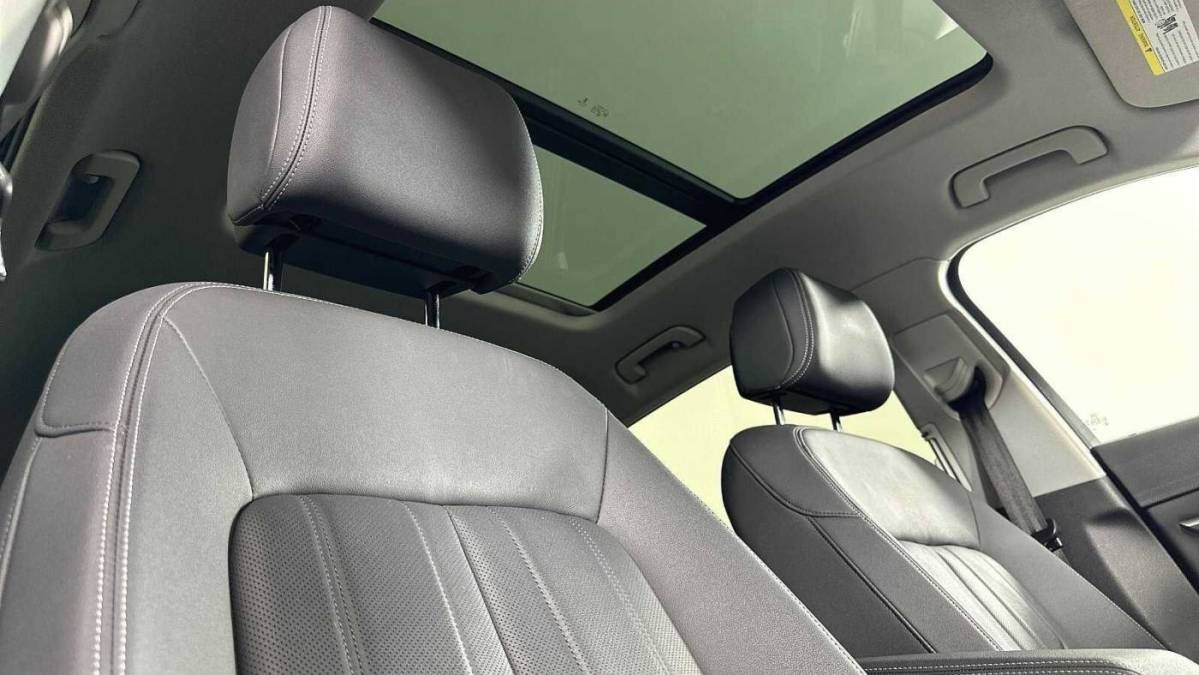 2019 Audi e-tron WA1LAAGE2KB017319