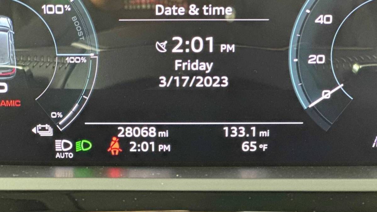 2019 Audi e-tron WA1LAAGE2KB017319