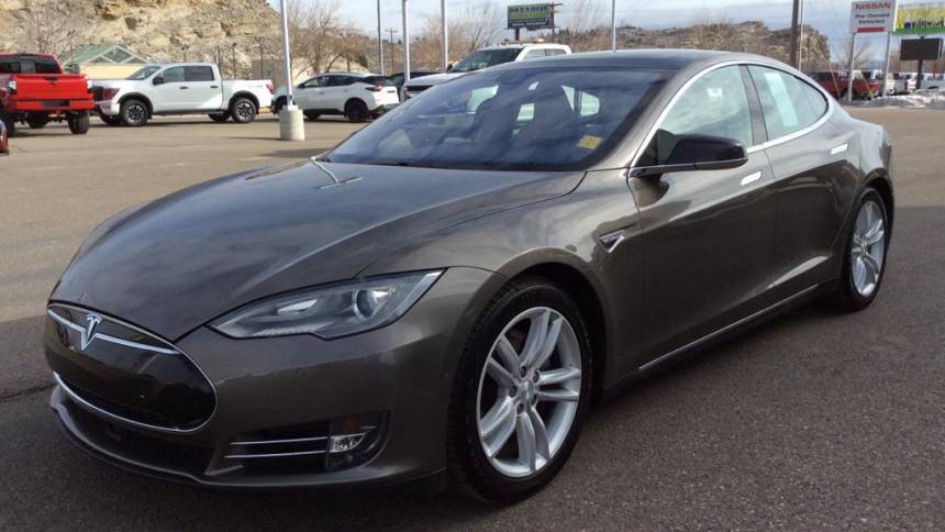 2015 Tesla Model S 5YJSA1E20FF102947