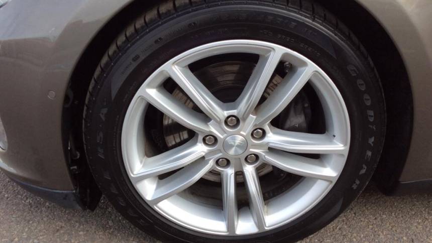 2015 Tesla Model S 5YJSA1E20FF102947
