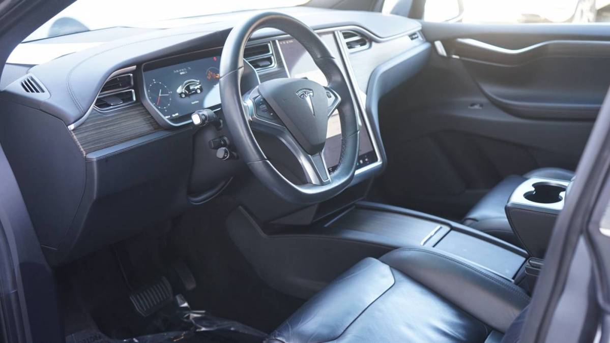 2016 Tesla Model X 5YJXCAE24GF004943