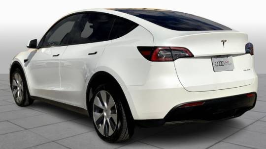 2021 Tesla Model Y 5YJYGDEE7MF258677