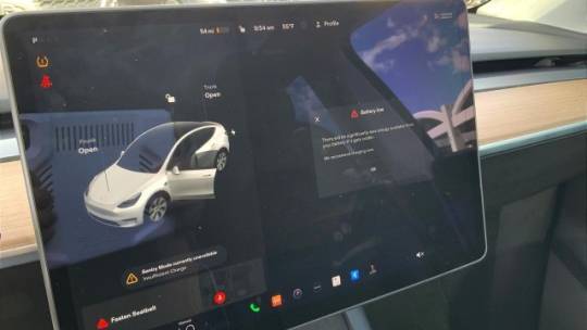 2021 Tesla Model Y 5YJYGDEE7MF258677
