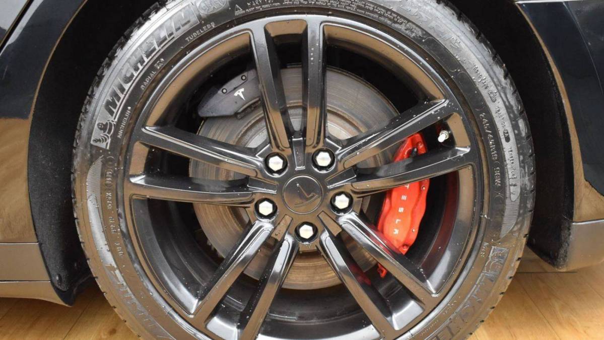 2015 Tesla Model S 5YJSA1H24FFP74120