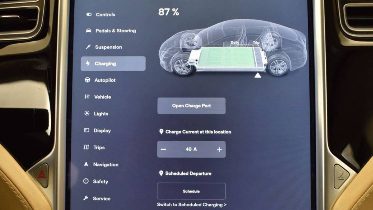 2015 Tesla Model S 5YJSA1H24FFP74120