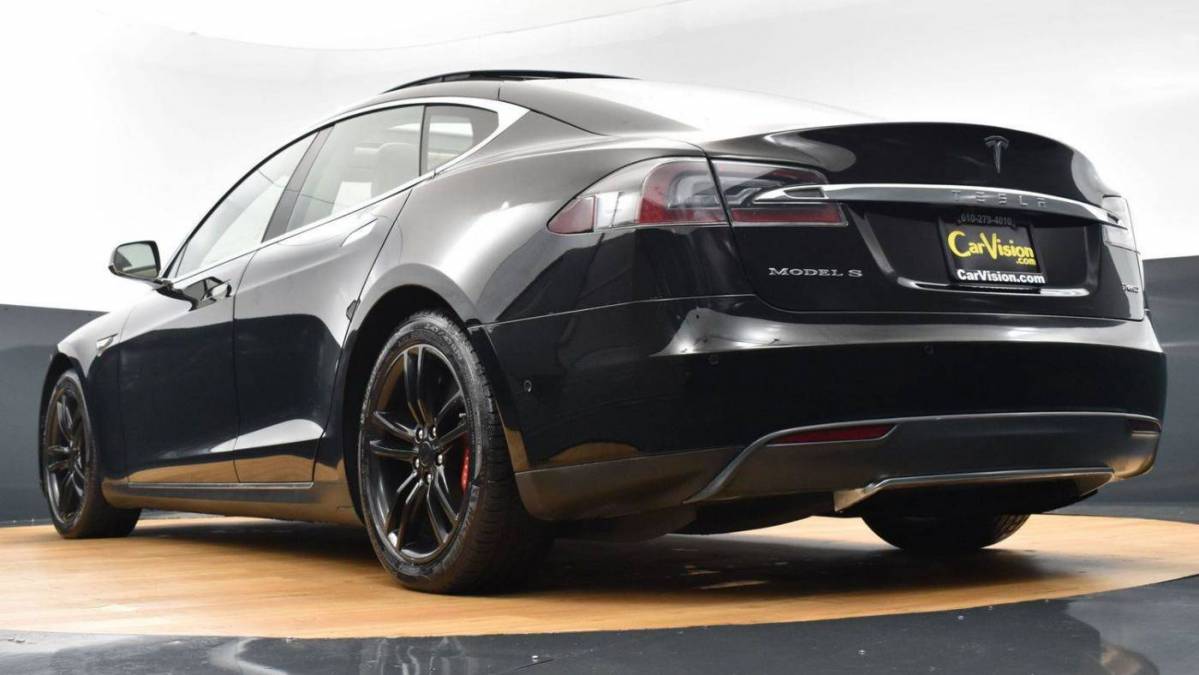 2015 Tesla Model S 5YJSA1H24FFP74120