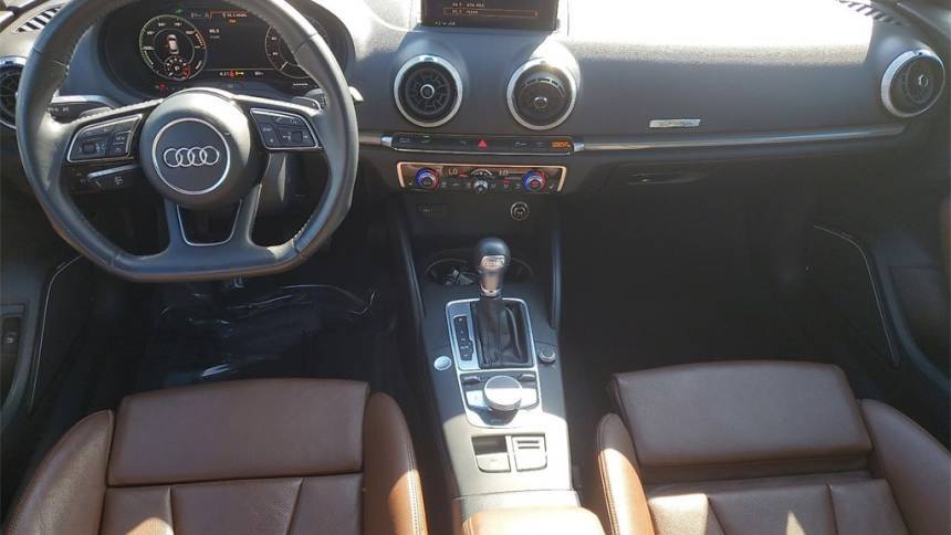 2018 Audi A3 Sportback e-tron WAUTPBFF0JA084300
