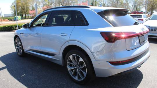 2021 Audi e-tron WA1LAAGE0MB004880