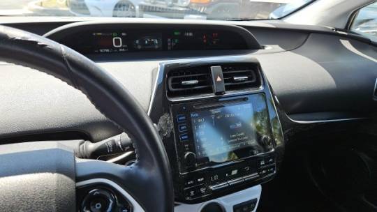 2018 Toyota Prius Prime JTDKARFP7J3086843