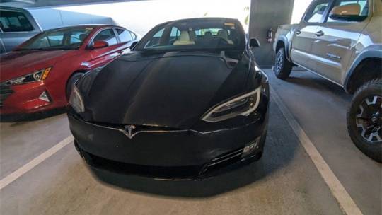 2017 Tesla Model S 5YJSA1E24HF185043