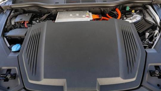 2019 Audi e-tron WA1LAAGE7KB015629