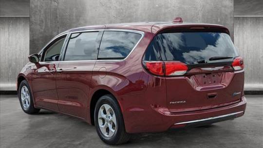 2018 Chrysler Pacifica Hybrid 2C4RC1H75JR194988