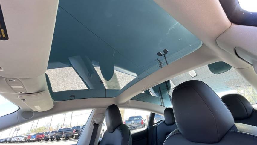 2018 Tesla Model 3 5YJ3E1EB0JF187161