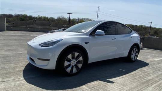 2021 Tesla Model Y 5YJYGDEE1MF146523