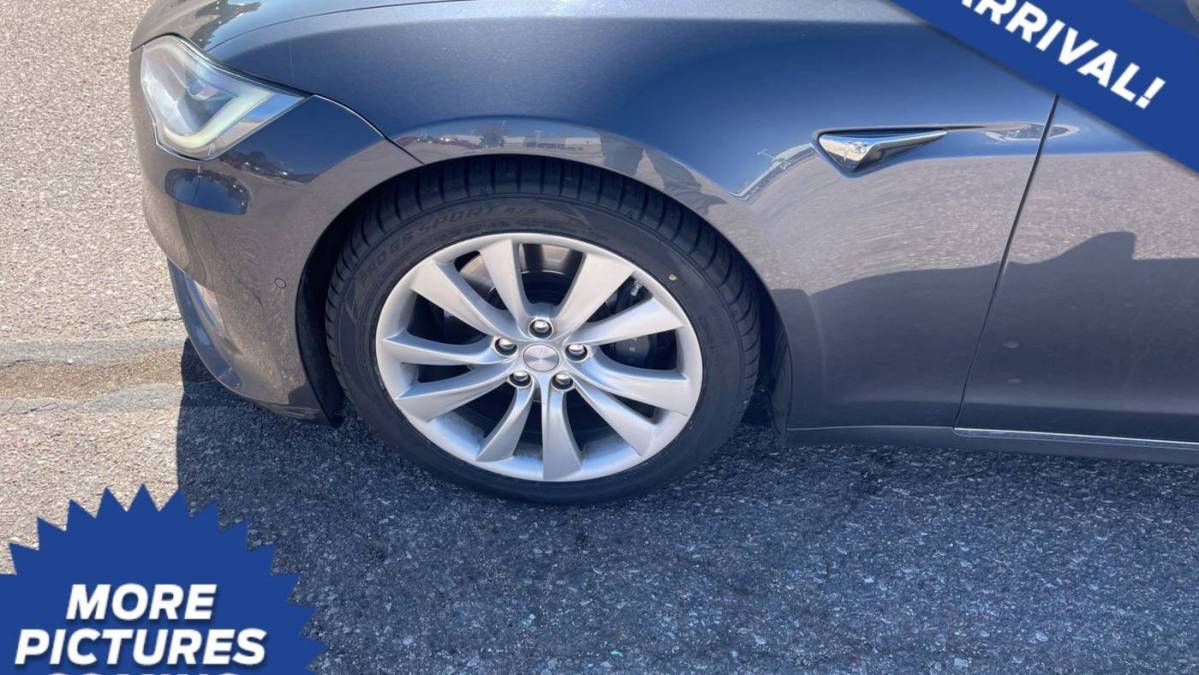 2017 Tesla Model S 5YJSA1E22HF196722