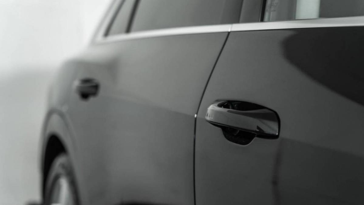 2019 Audi e-tron WA1LAAGE5KB019372