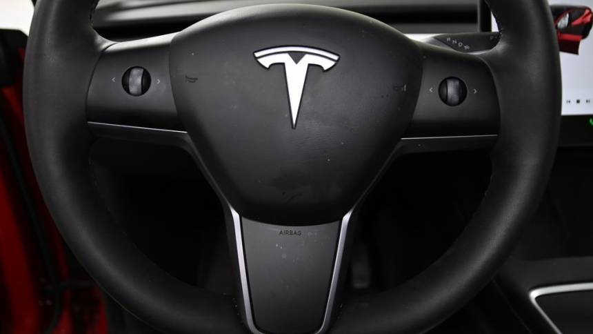 2021 Tesla Model Y 5YJYGDEE4MF198163