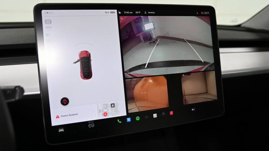 2021 Tesla Model Y 5YJYGDEE4MF198163