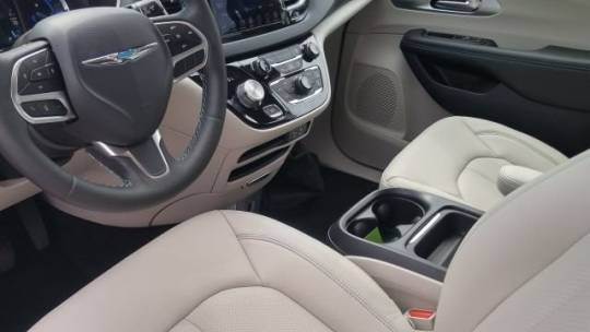 2020 Chrysler Pacifica Hybrid 2C4RC1L76LR196274