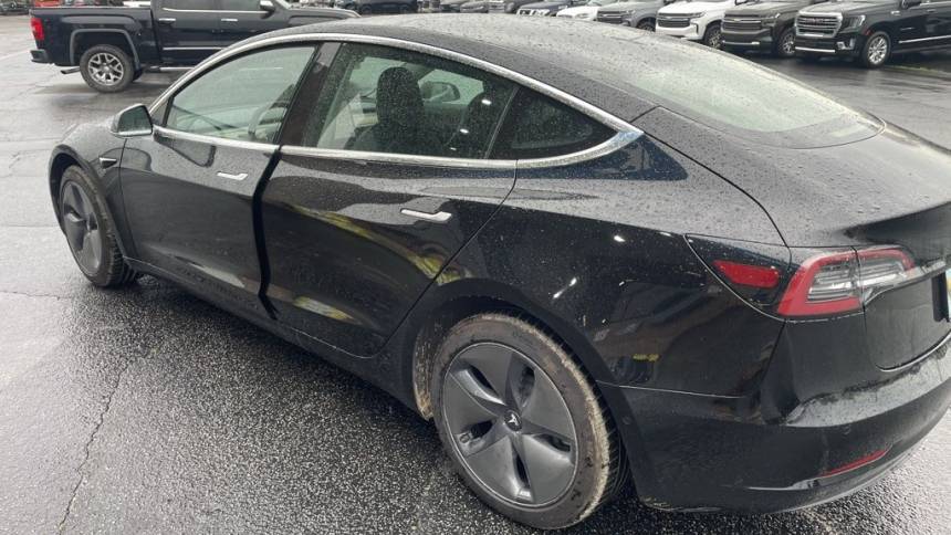 2019 Tesla Model 3 5YJ3E1EA9KF395659
