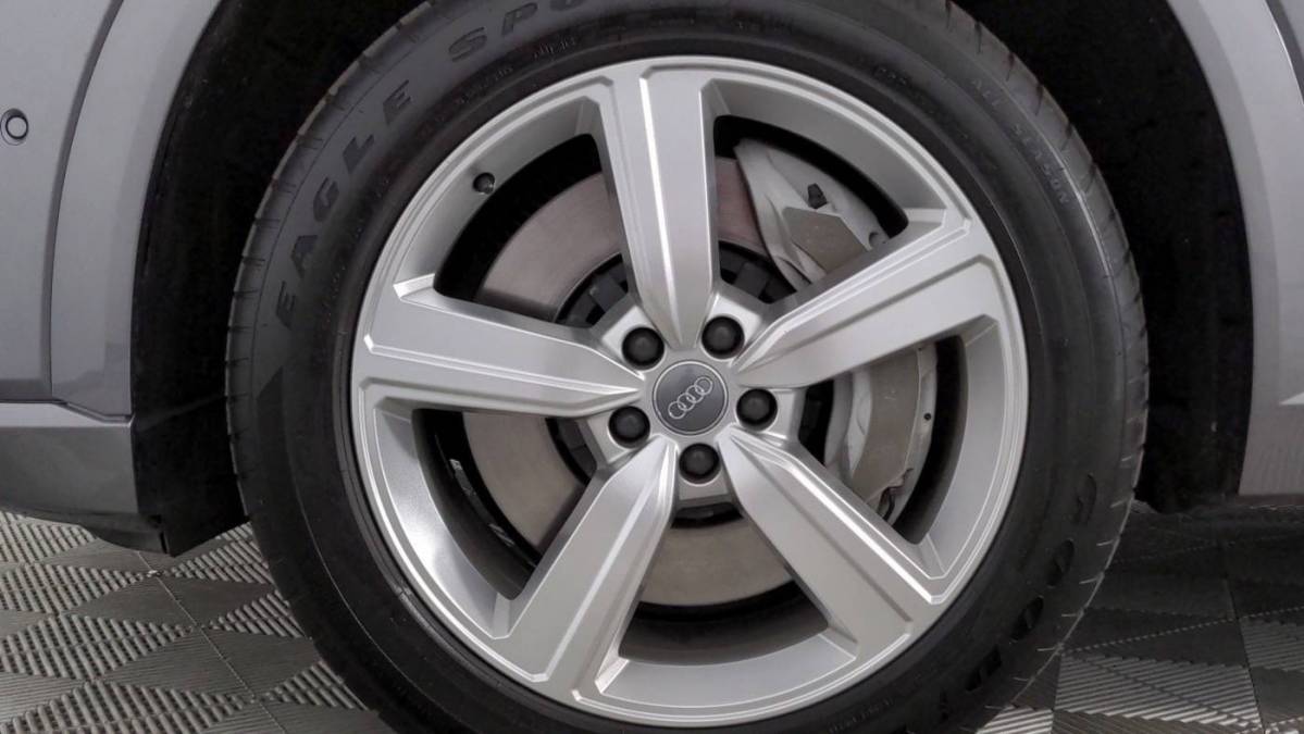 2019 Audi e-tron WA1LAAGE7KB024458