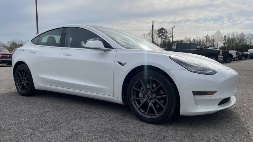 2019 Tesla Model 3 5YJ3E1EB6KF511599