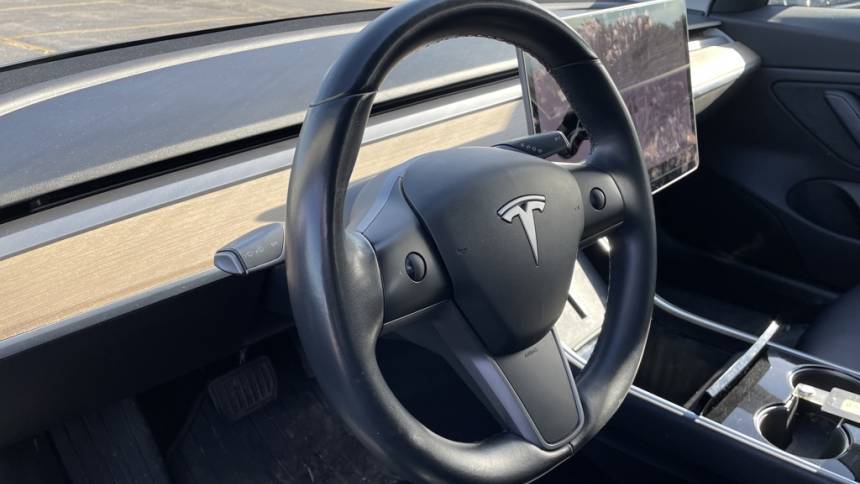 2018 Tesla Model 3 5YJ3E1EB6JF065954