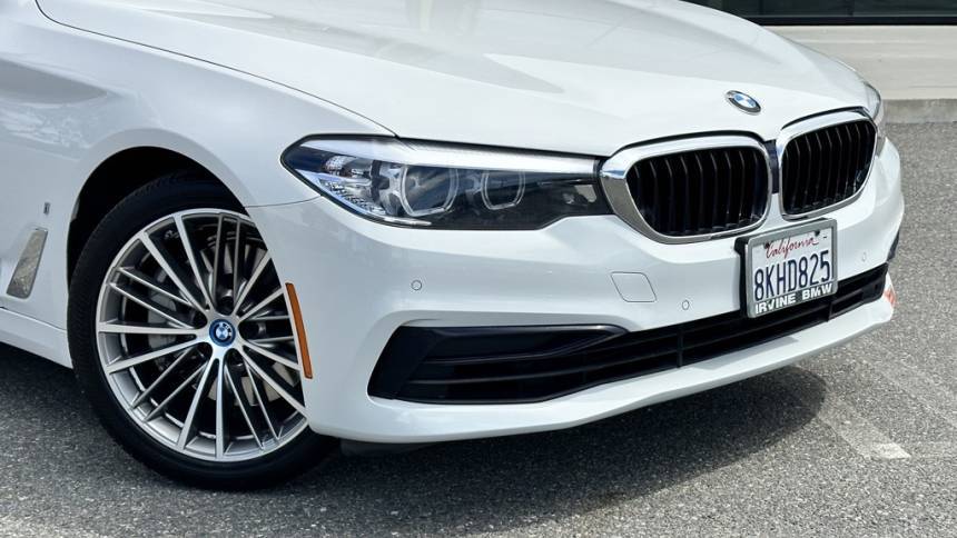 2019 BMW 5 Series WBAJB1C58KB375134