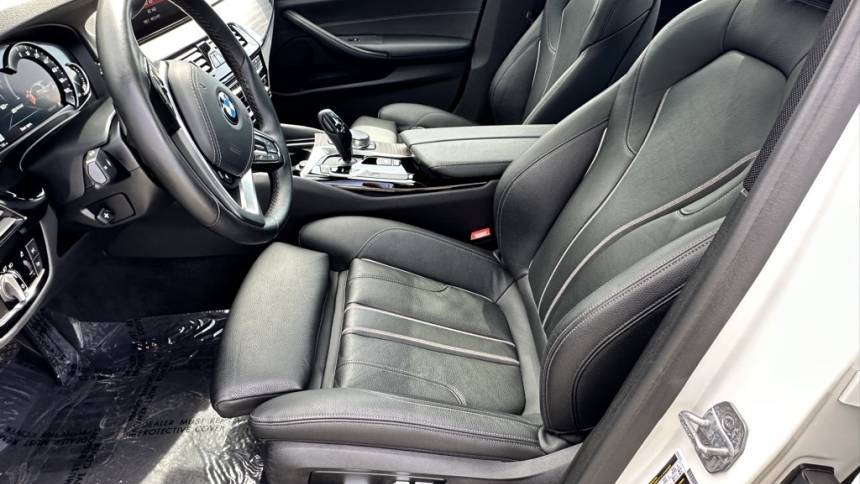 2019 BMW 5 Series WBAJB1C58KB375134