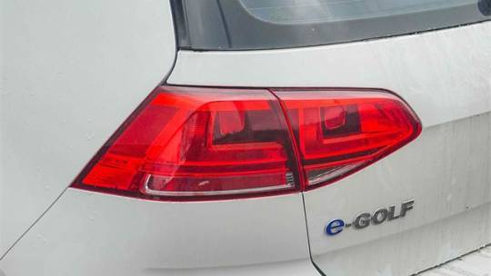2016 Volkswagen e-Golf WVWKP7AU1GW910665
