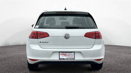 2016 Volkswagen e-Golf WVWKP7AU1GW911072