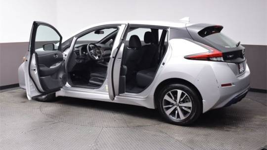 2022 Nissan LEAF 1N4BZ1BV1NC561753