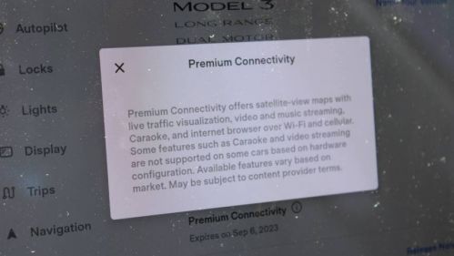 2018 Tesla Model 3 5YJ3E1EB3JF132879