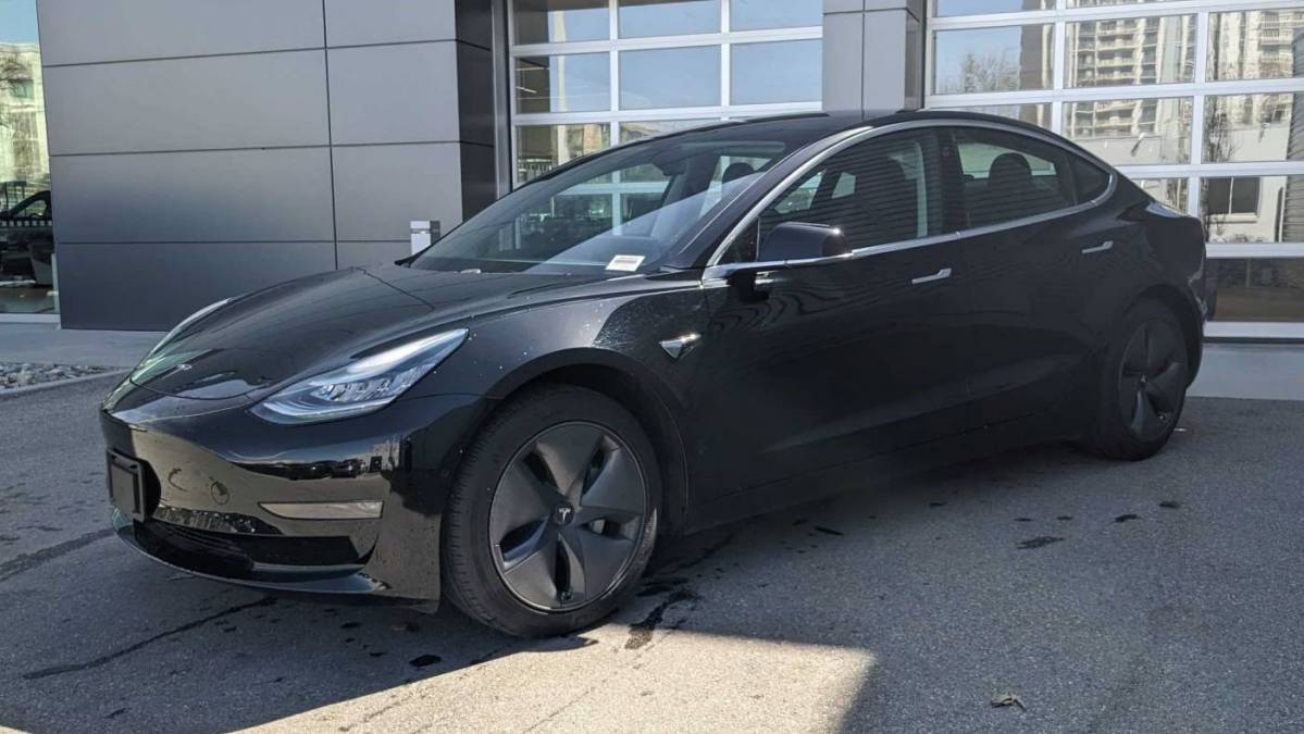 2019 Tesla Model 3 5YJ3E1EA3KF399934