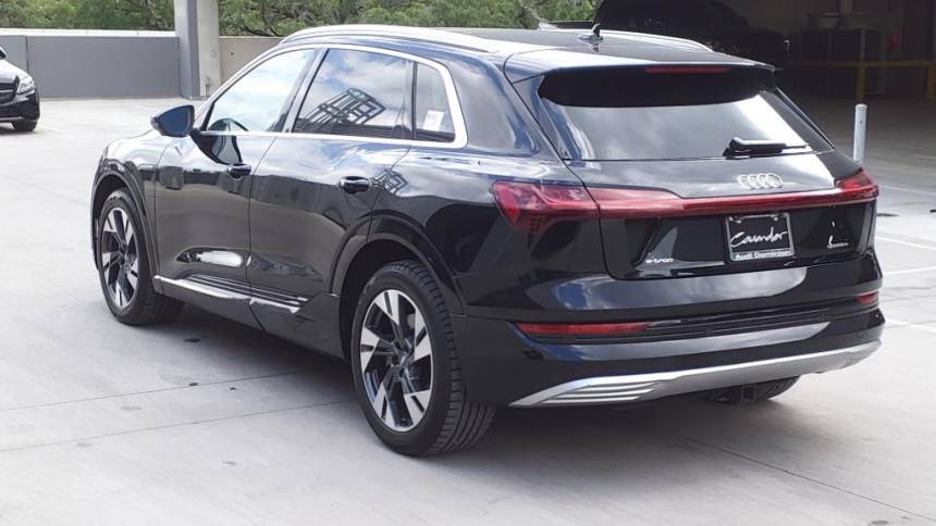 2021 Audi e-tron WA1LAAGE5MB000601