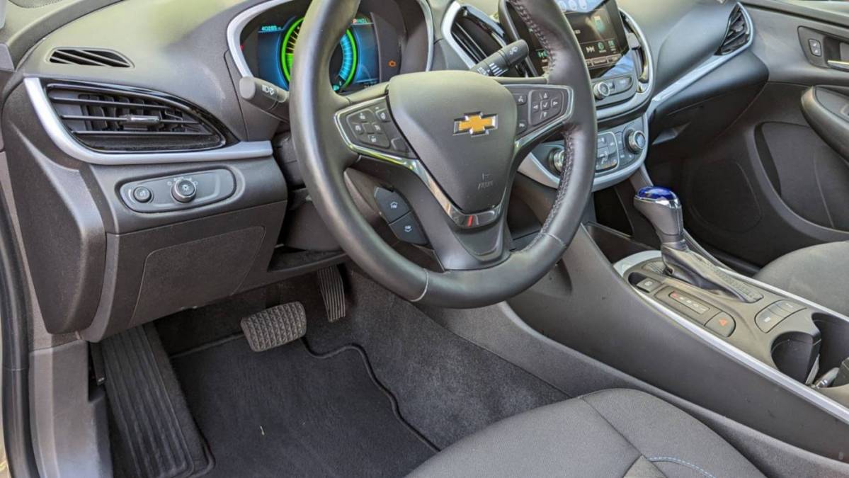 2017 Chevrolet VOLT 1G1RC6S50HU134868