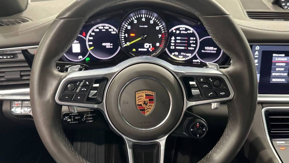 2018 Porsche Panamera WP0AE2A70JL177757