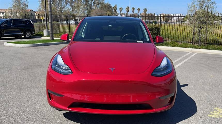 2020 Tesla Model Y 5YJYGDEE3LF015320