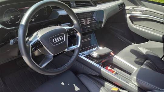 2021 Audi e-tron WA13AAGE1MB036804